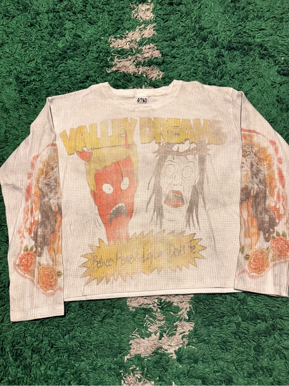Graphic Long-Sleeve Shirt - White